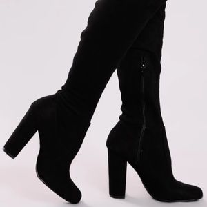 FASHION NOVA “PRETTY IN THIGH HIGH” PAIGE BOOT BLACK SZ 8